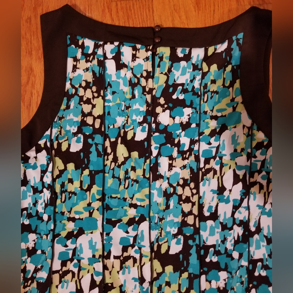 Dress - Picture 3 of 4